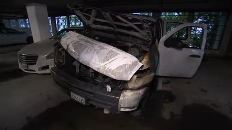 Arson eyed in fire that torched 5 Los Angeles County vehicles